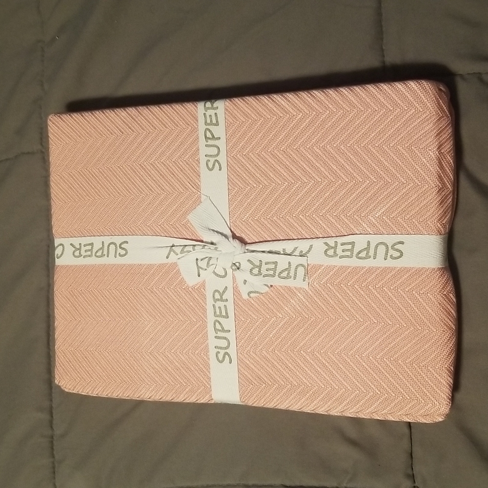 GOHD Super Cozy Bamboo Viscose Blanket